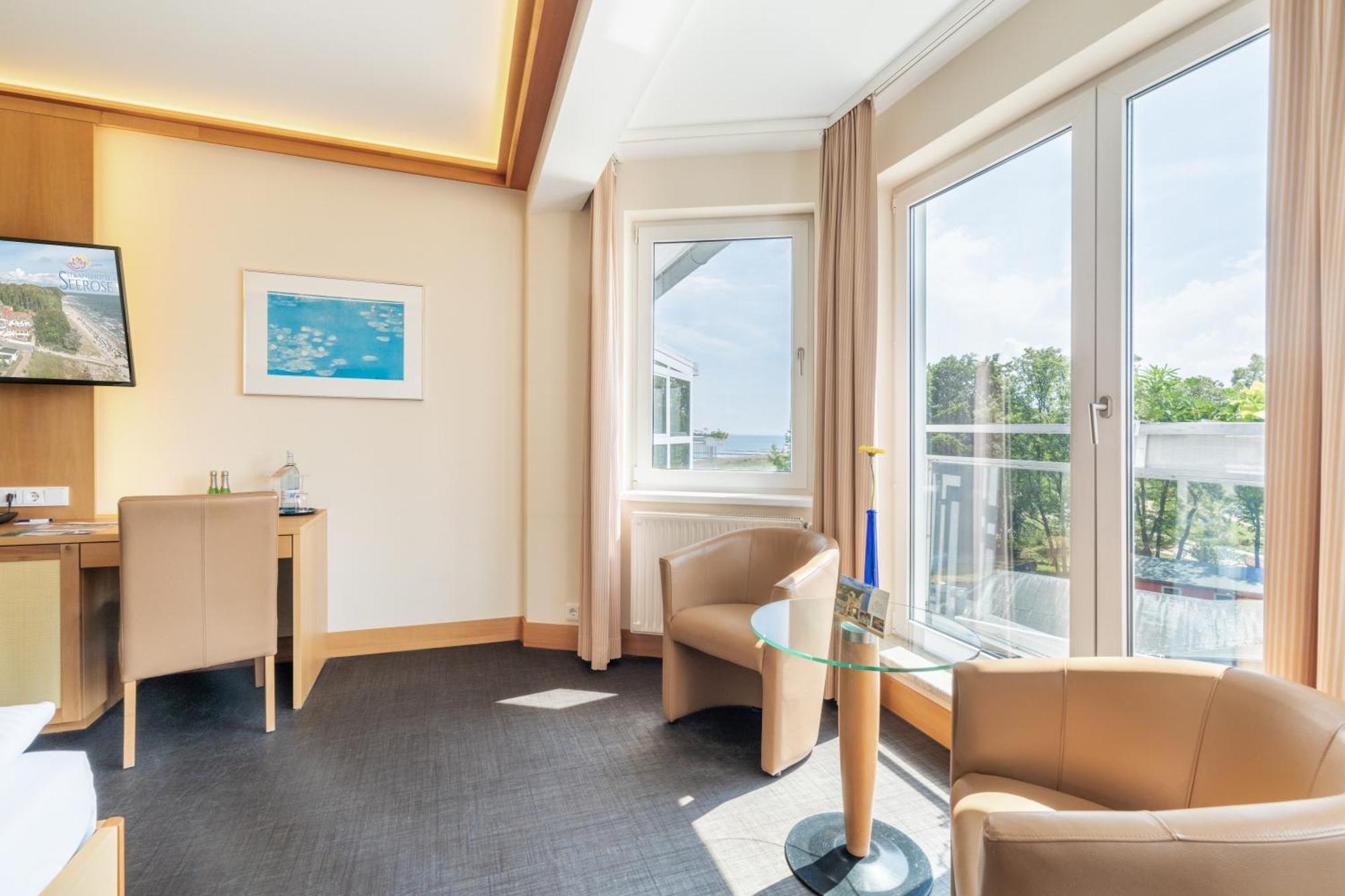 Kölpinsee Strandhotel Seerose מראה חיצוני תמונה